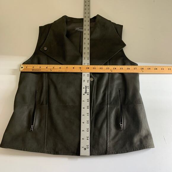 Vince Leather Vest Women S Small Deep Olive Suede Moto Asymmetric Jacket *READ - Picture 10 of 16